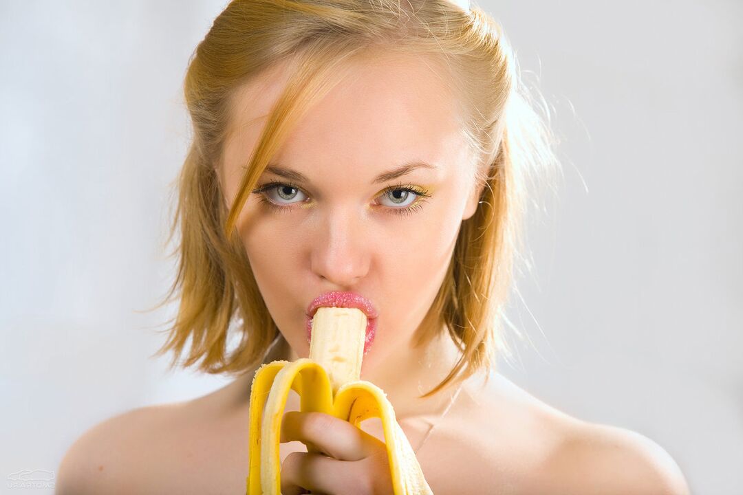 Eine Frau sollte mit der Penisgröße eines Mannes zufrieden sein.